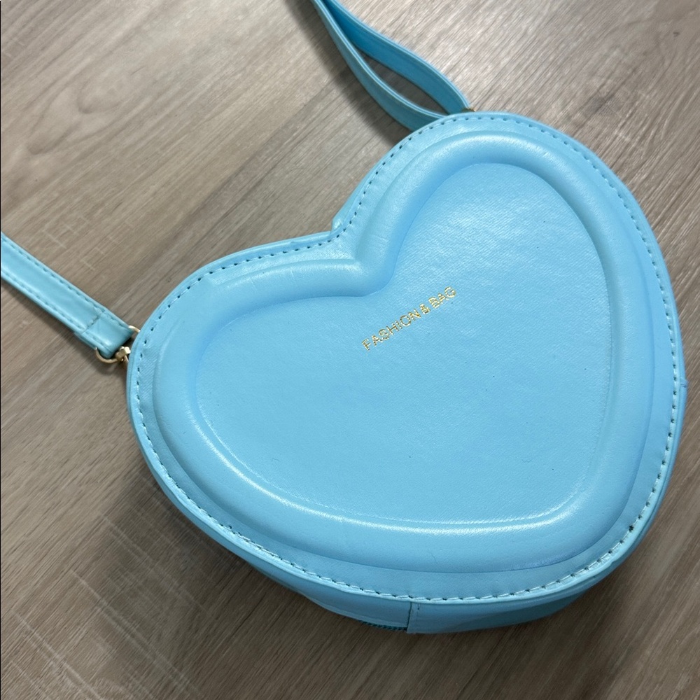 Blue Heart-Shaped Crossbody Bag SHEIN